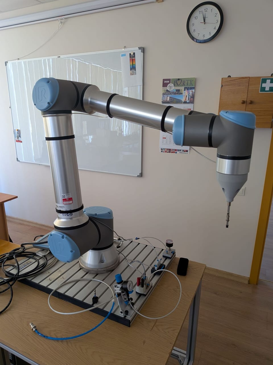 Universal Robots
